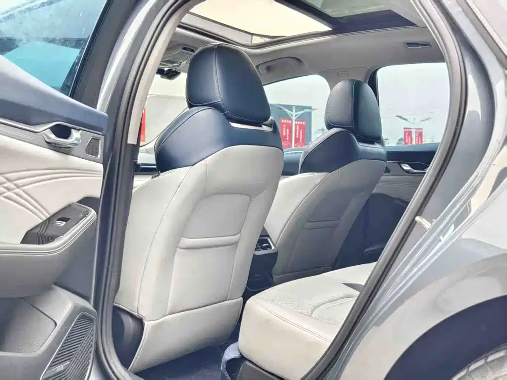 GEELY AUTOMOBILE XINGRUI