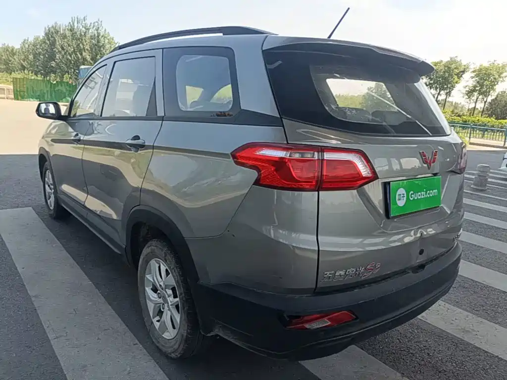 Wuling Hongguang S3 — миниатюра 5