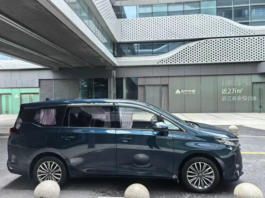 GAC Motor Trumpchi M6 — миниатюра 3