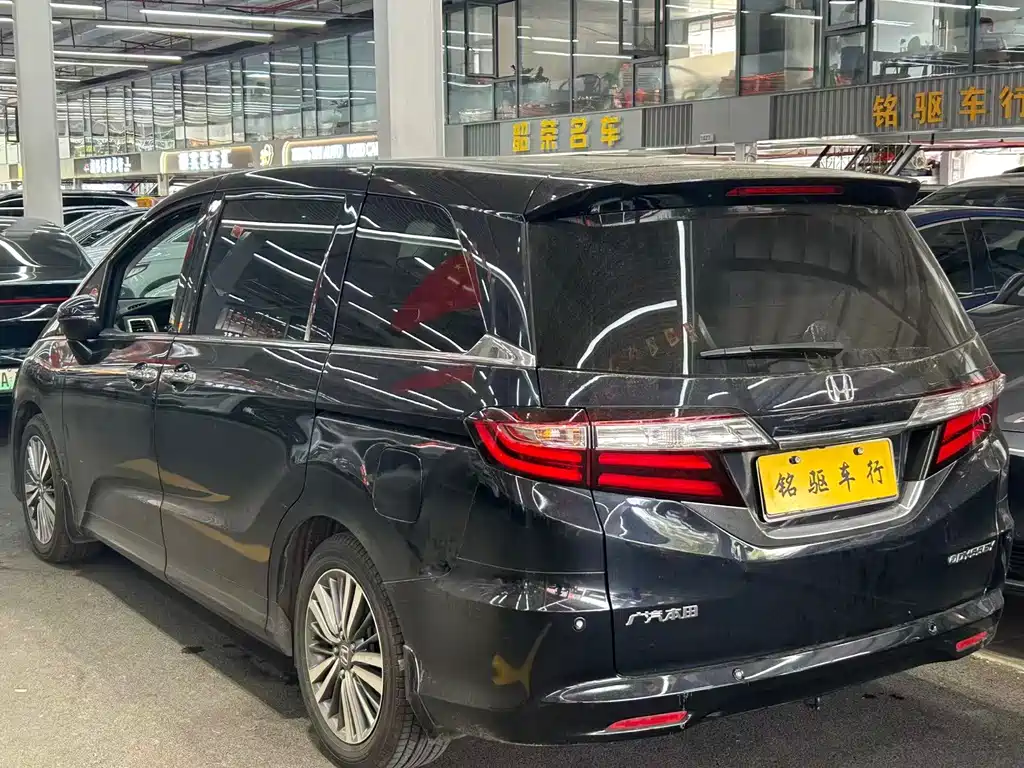 Honda Odyssey — миниатюра 5