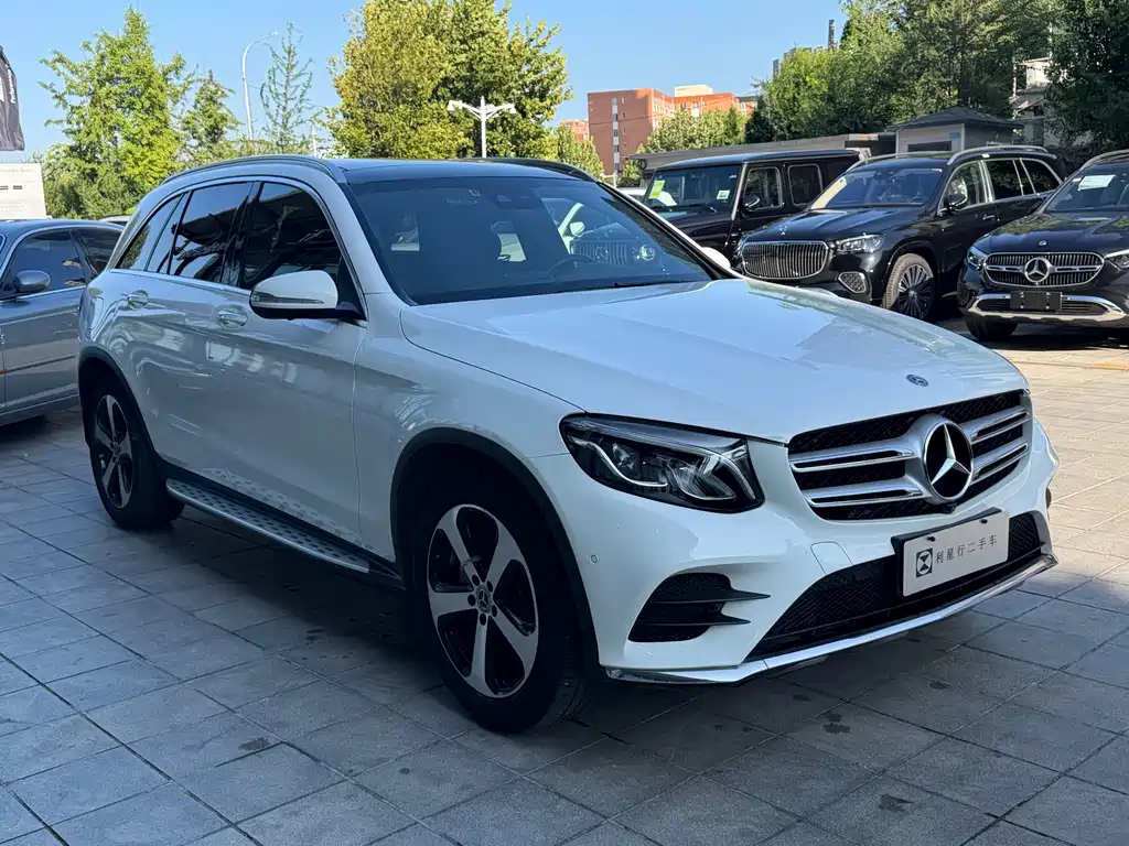 Mercedes-Benz GLC — миниатюра 12