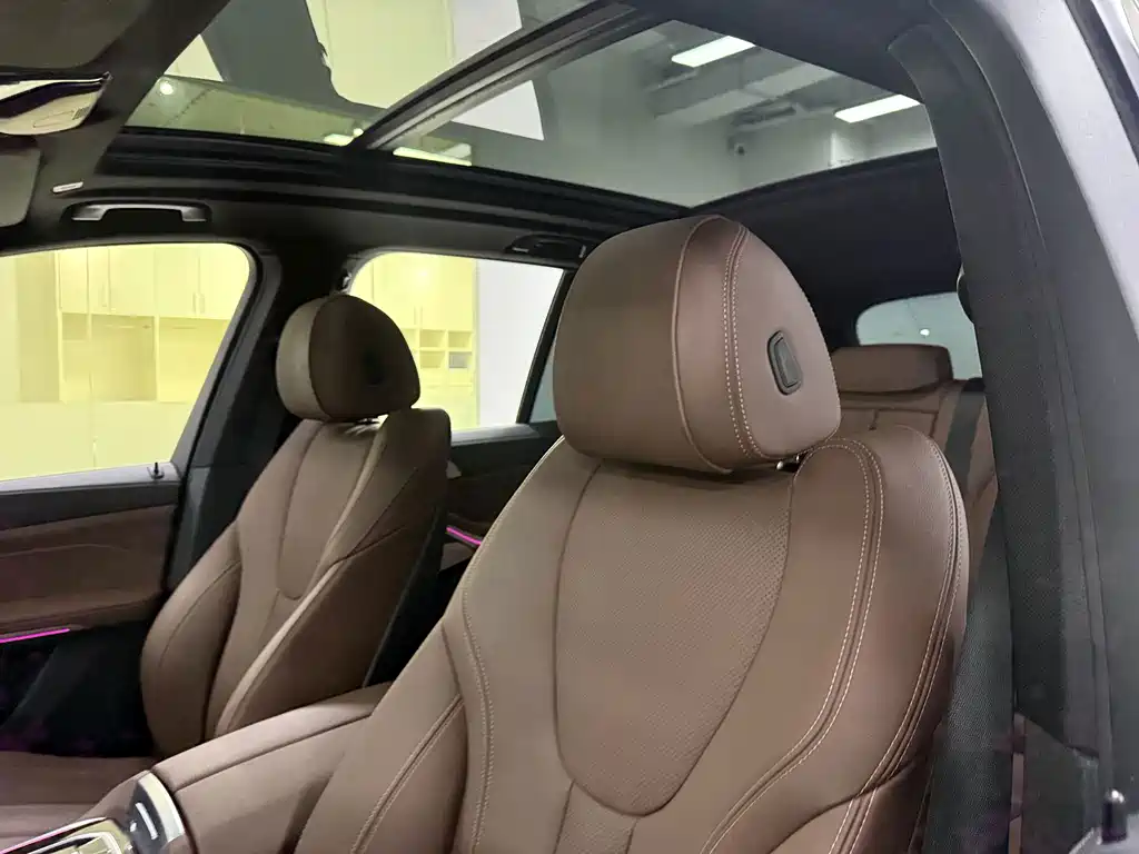 BMW X5 (Import) — миниатюра 12