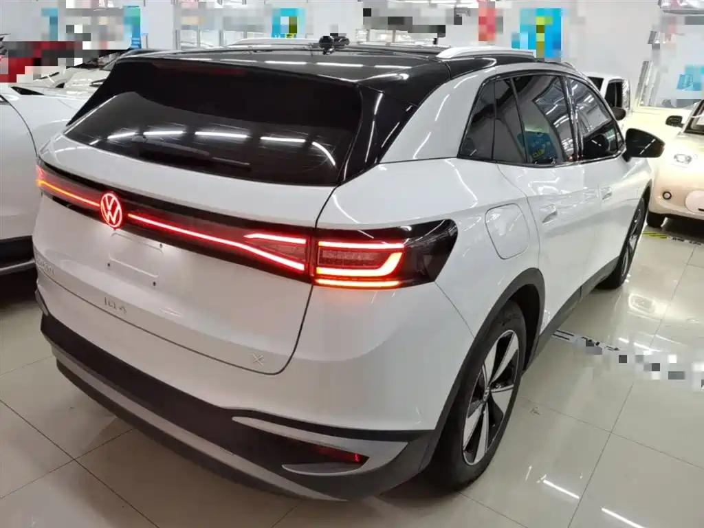 Volkswagen ID.4 X 2025 Smart