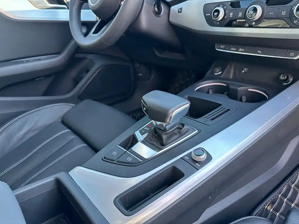 Audi A4L — миниатюра 18