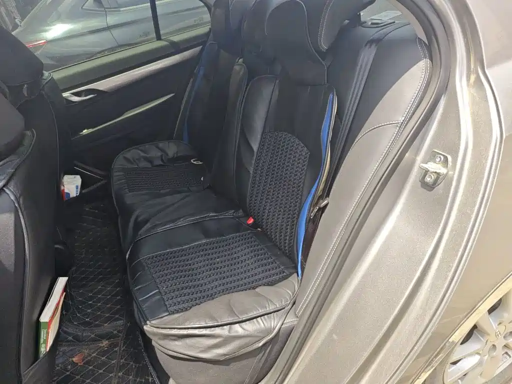 Geely Emgrand — миниатюра 15