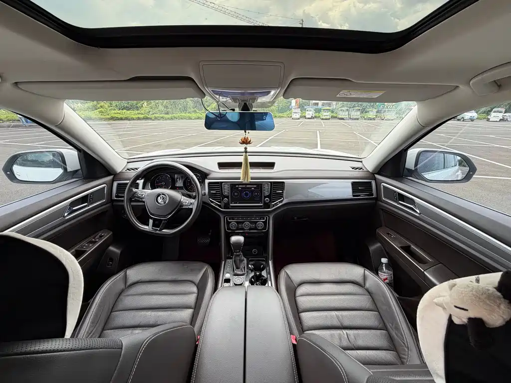 Volkswagen Teramont — миниатюра 7