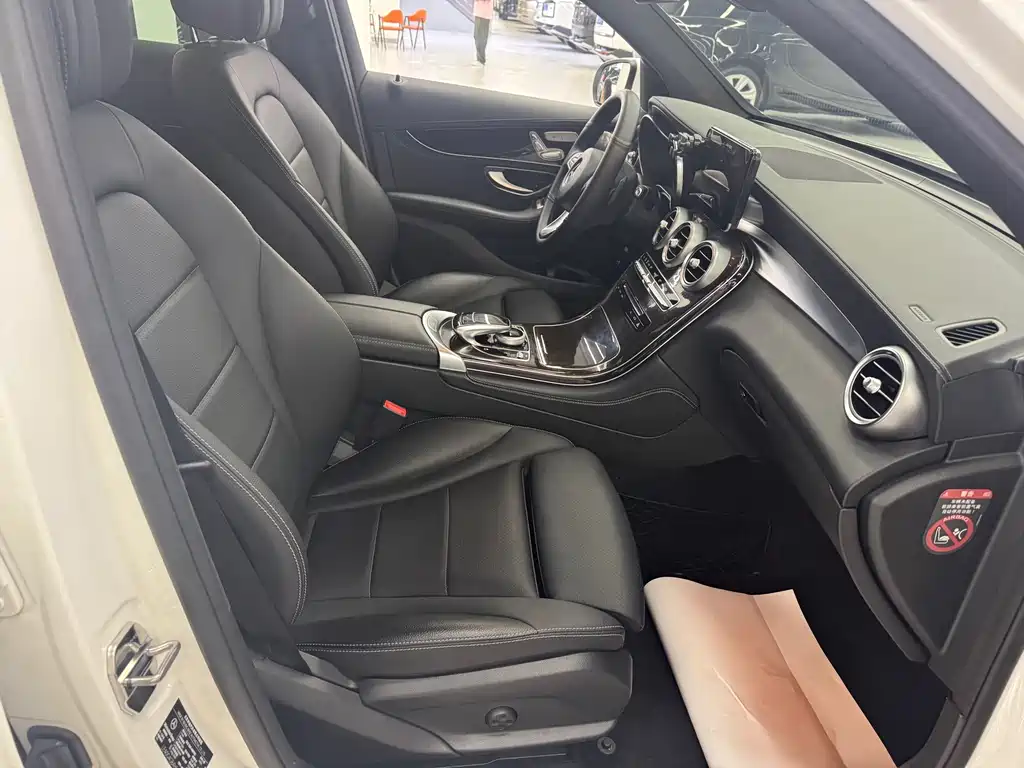 Mercedes-Benz GLC — миниатюра 6