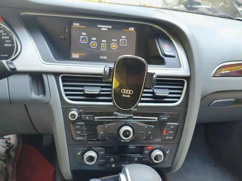Audi A4L — миниатюра 14