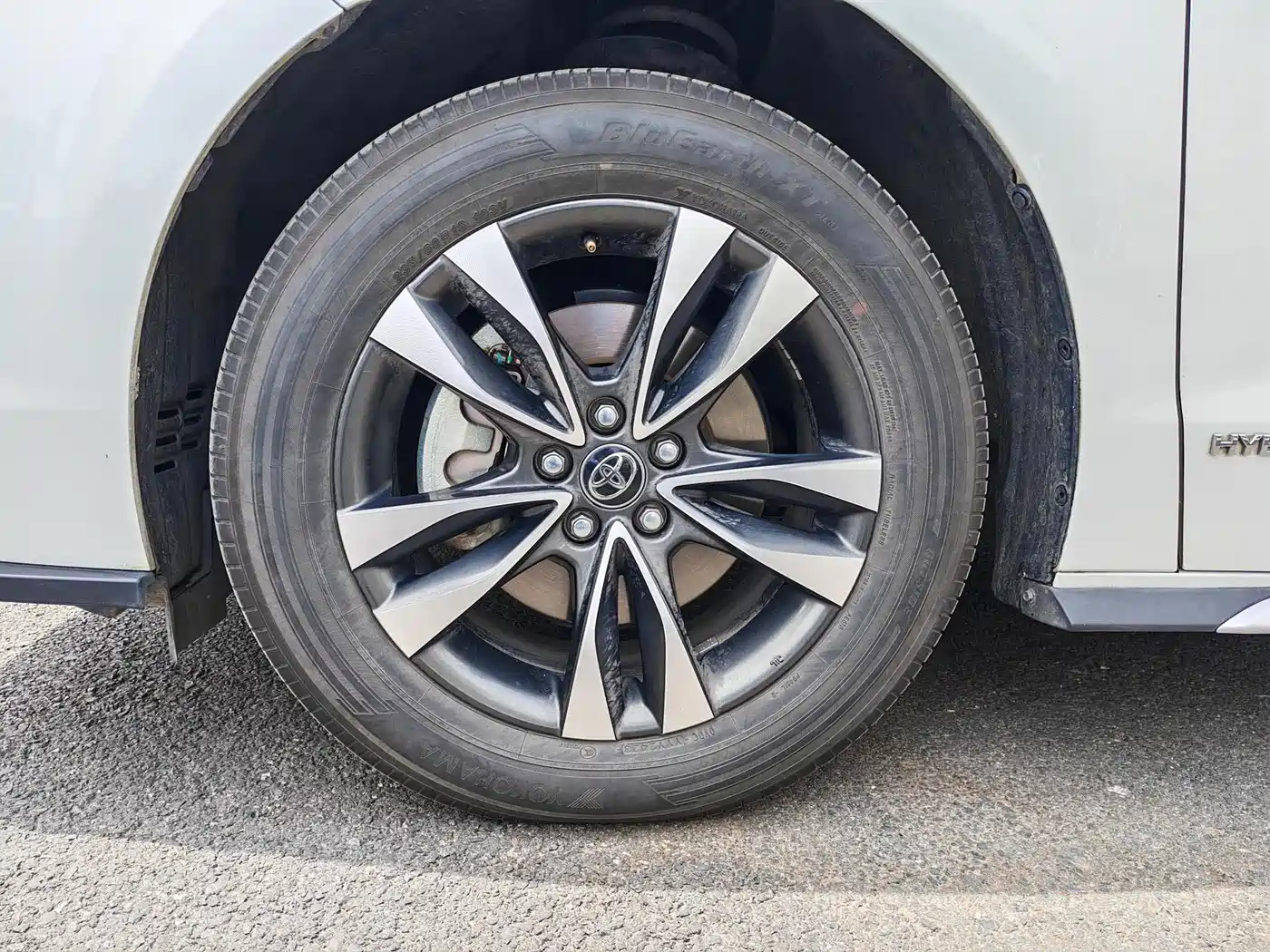 Toyota Grevia id 4514250 из Китая 10