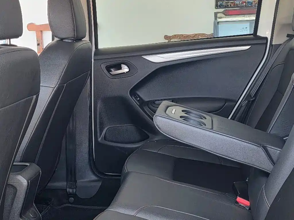 Citroen C3-XR — миниатюра 5