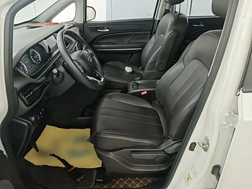 GAC Motor Trumpchi M6 — миниатюра 15