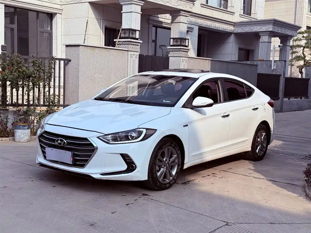 Hyundai Elantra 2018