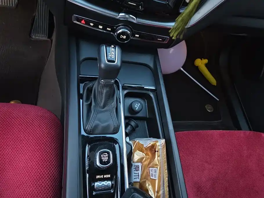 Volvo XC60 — миниатюра 16