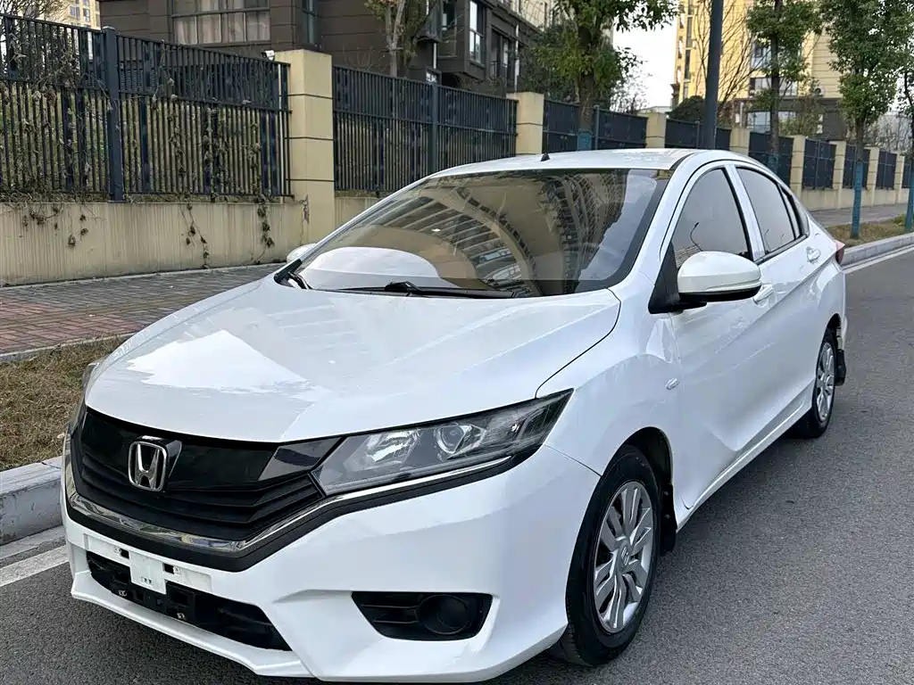 Honda Greiz 2019