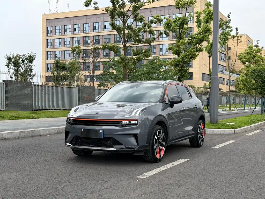 Lynk & Co 06 2021