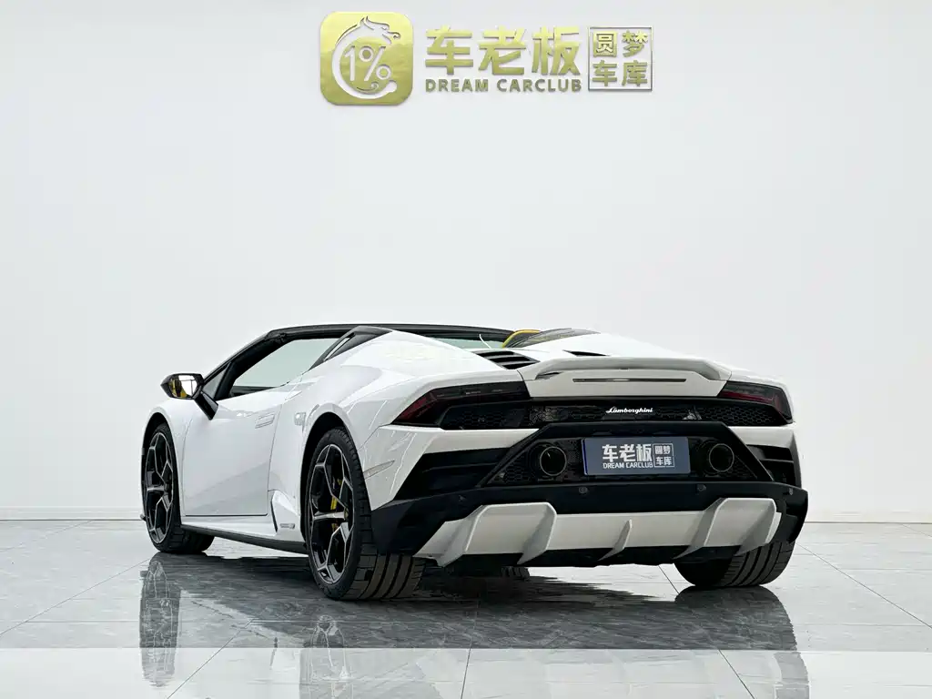 LAMBORGHINI HURACÁN