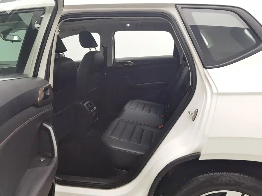 Volkswagen Tharu — миниатюра 15