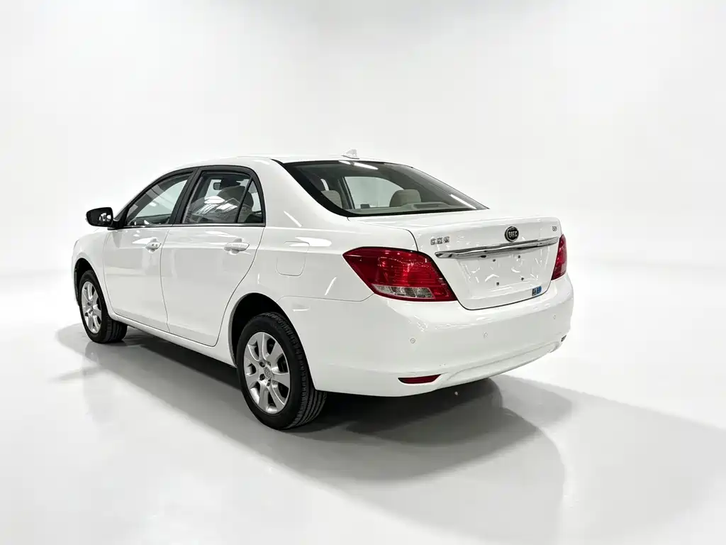 BYD e5 — миниатюра 3