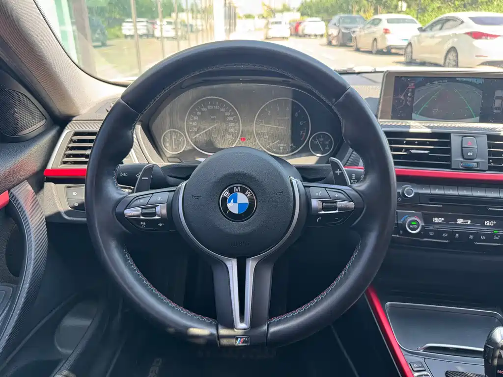 BMW 3 Series — миниатюра 14
