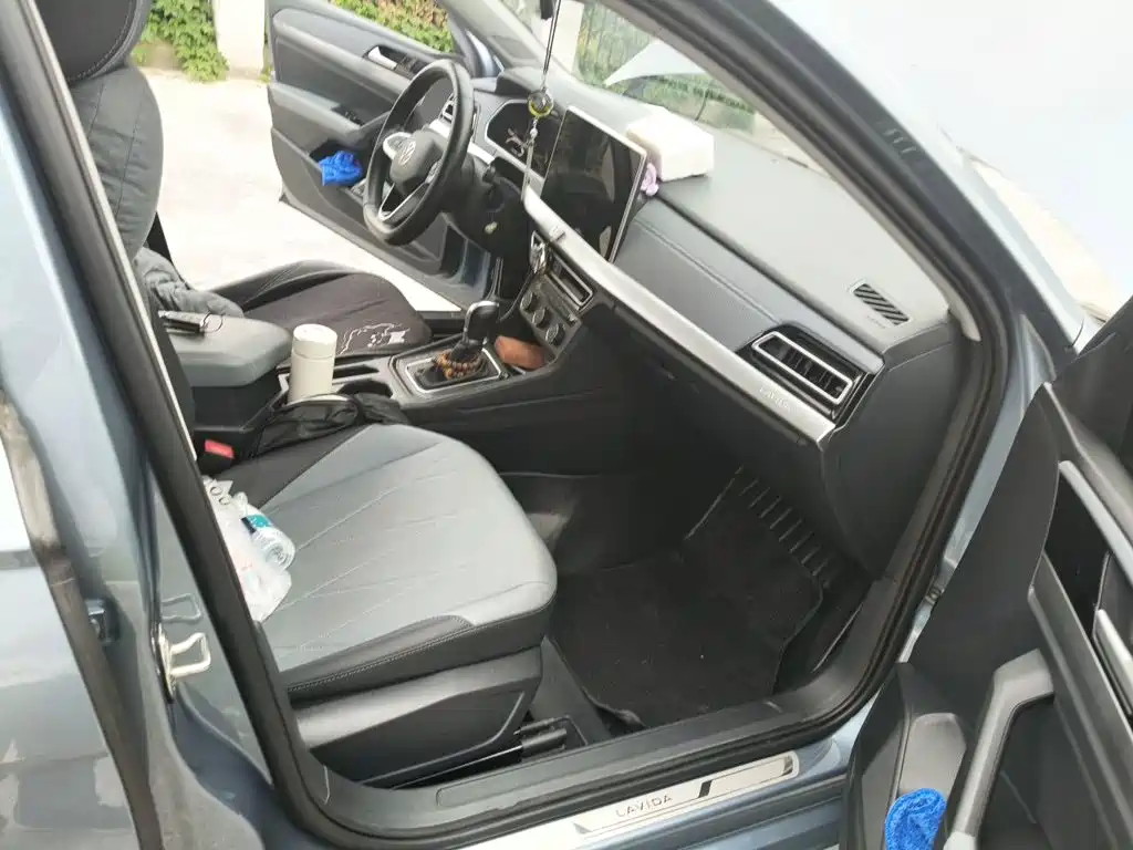 Volkswagen Lavida — миниатюра 19
