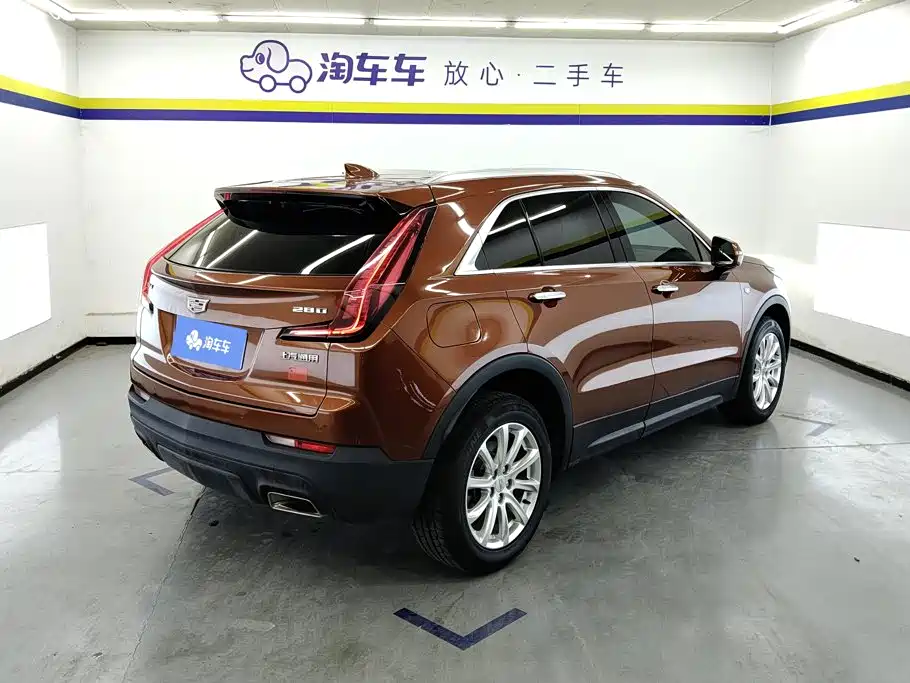 Cadillac XT4 — миниатюра 3