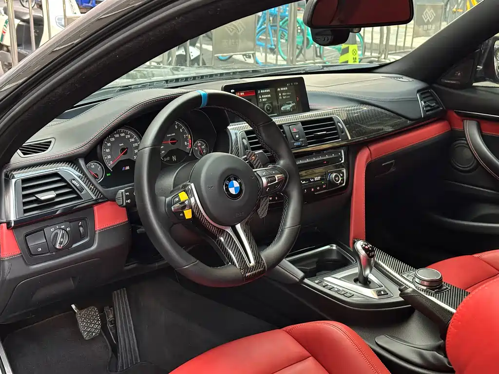 BMW M4 2019 M4