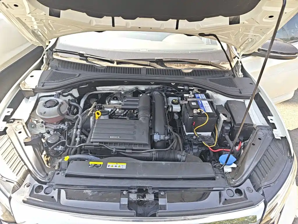 Volkswagen Sagitar — миниатюра 20