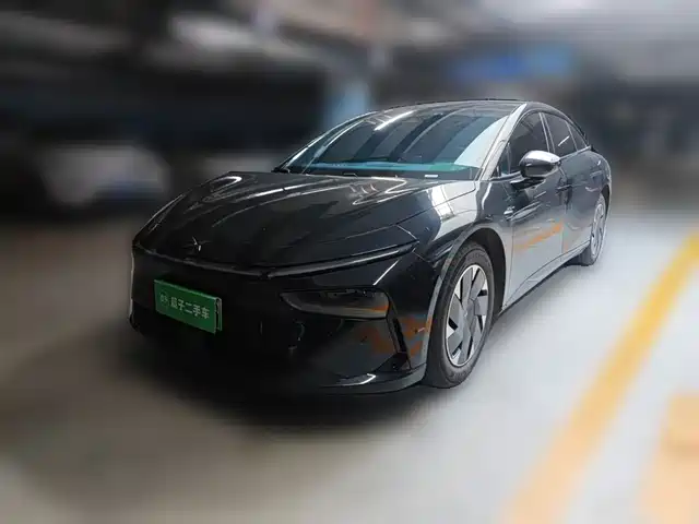 2025 Xpeng P7