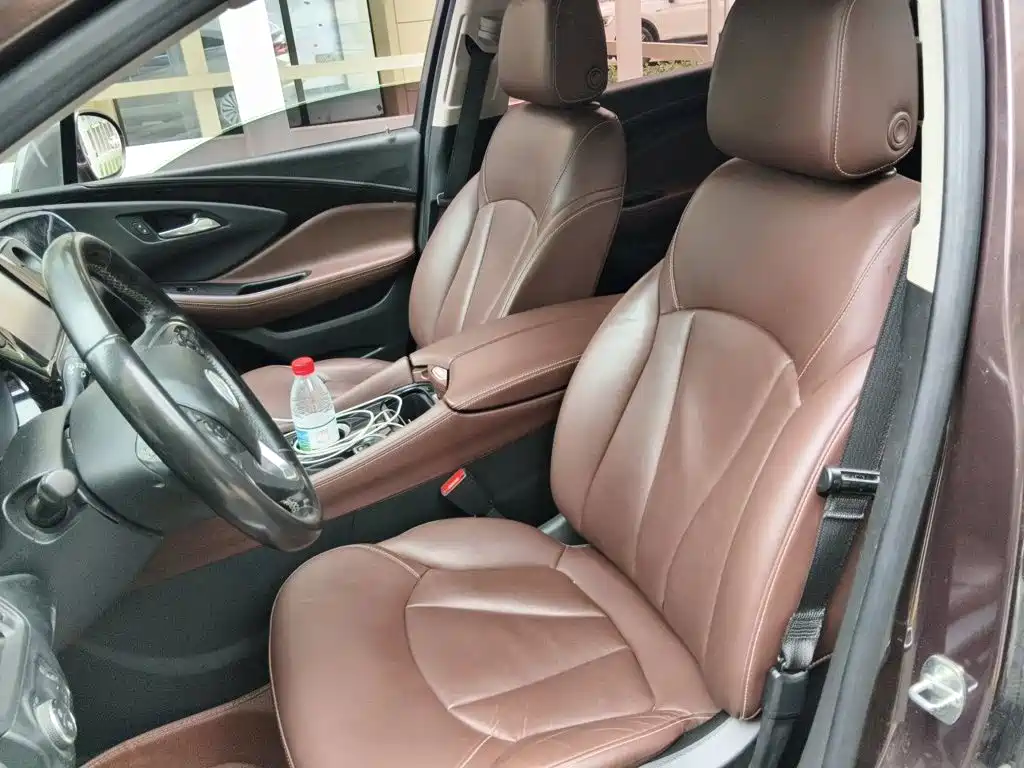Buick Envision Plus — миниатюра 8