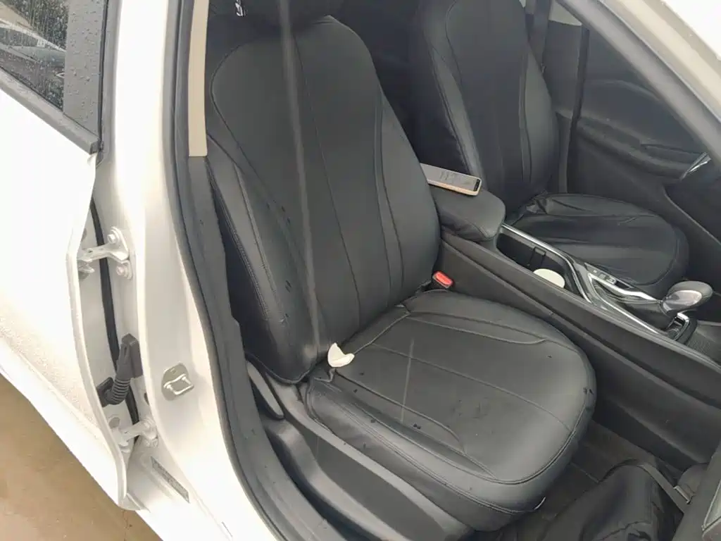 Buick Verano — миниатюра 25