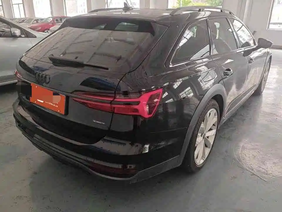 Audi A6 2023 Черный из Китая