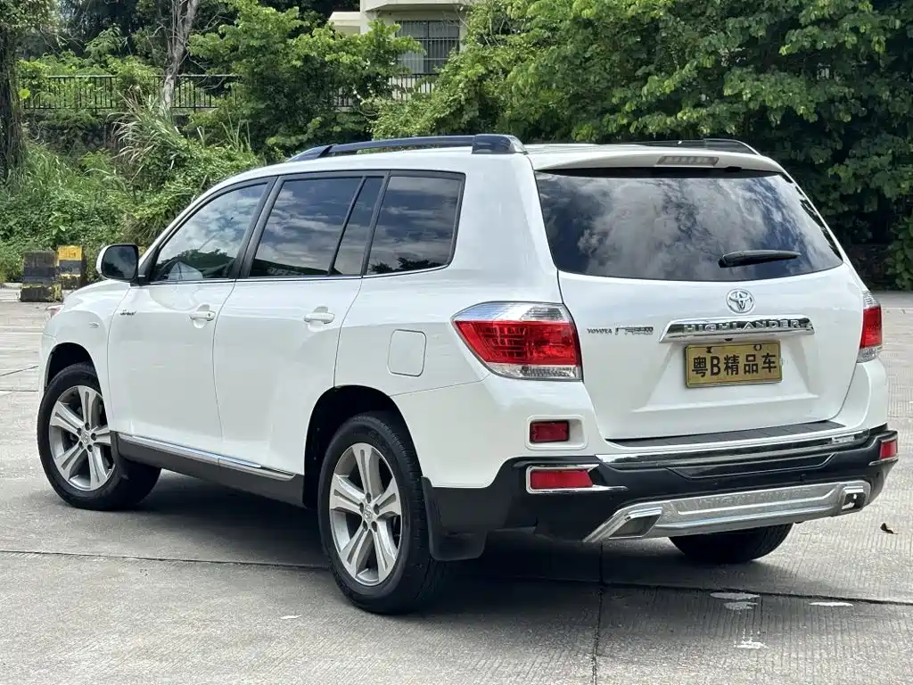 Toyota Highlander — миниатюра 3