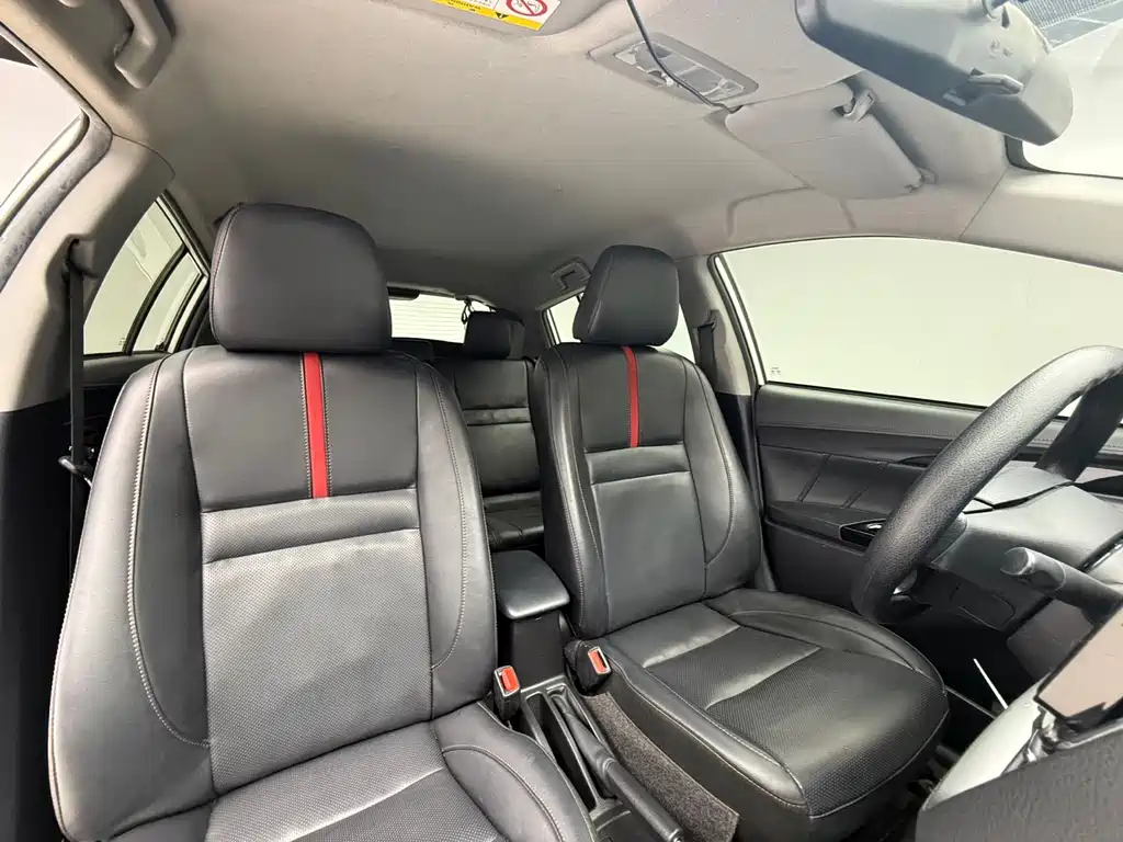 TOYOTA YARIS L ZHIXUAN