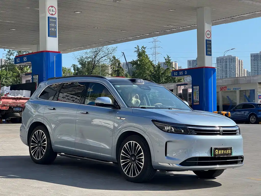 AITO AITO M7 — миниатюра 3