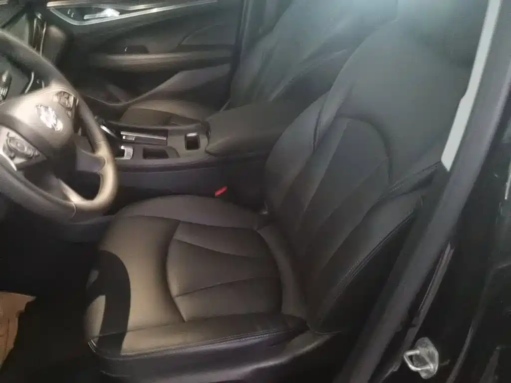 Buick LaCrosse — миниатюра 15