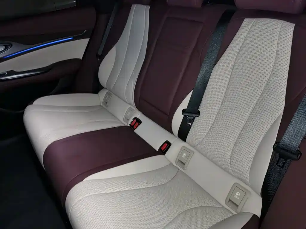 BYD Seal — миниатюра 13