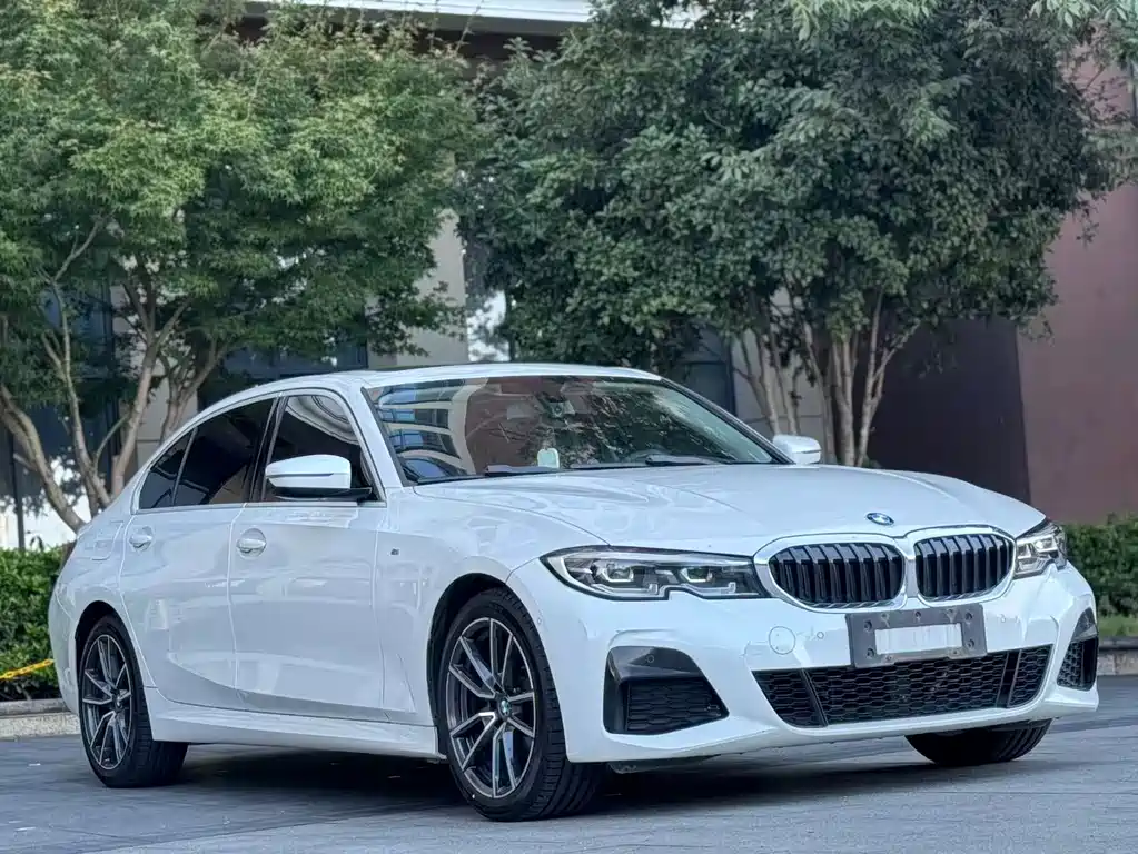 BMW 3 Series — миниатюра 3