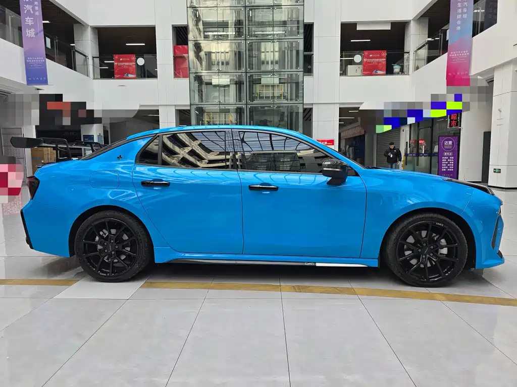 Lynk & Co 03 2023 03+ TCR Cyan