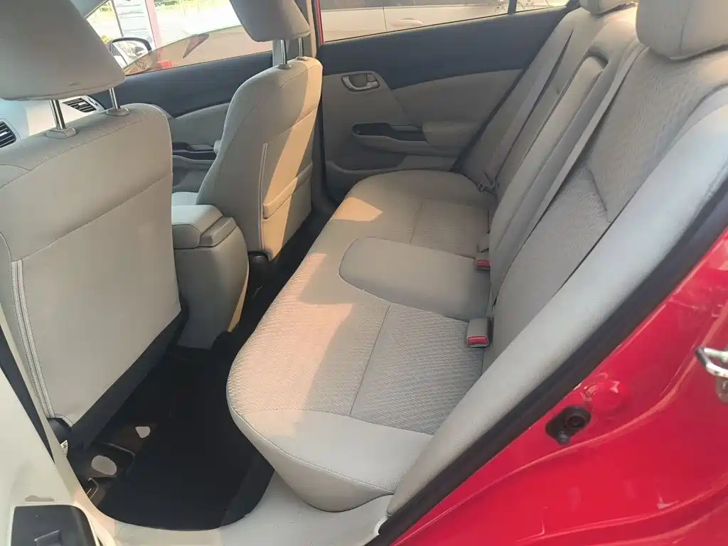 Honda Civic — миниатюра 15