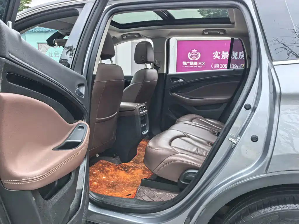 Buick Envision Plus — миниатюра 9