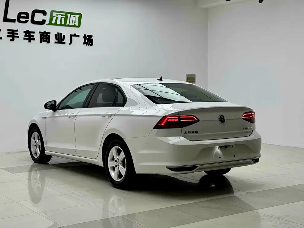 Volkswagen Lamando — миниатюра 4