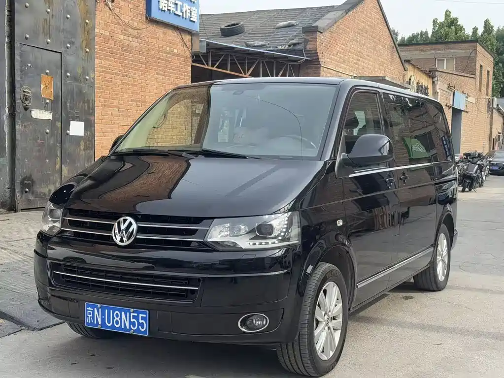 Volkswagen Multivan 2015 2.0TSI 4WD 65 Anniversary Limited Edition