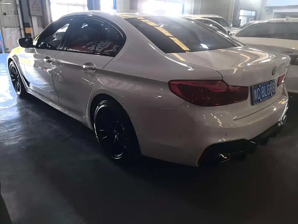 BMW 5 Series (Import) — миниатюра 3
