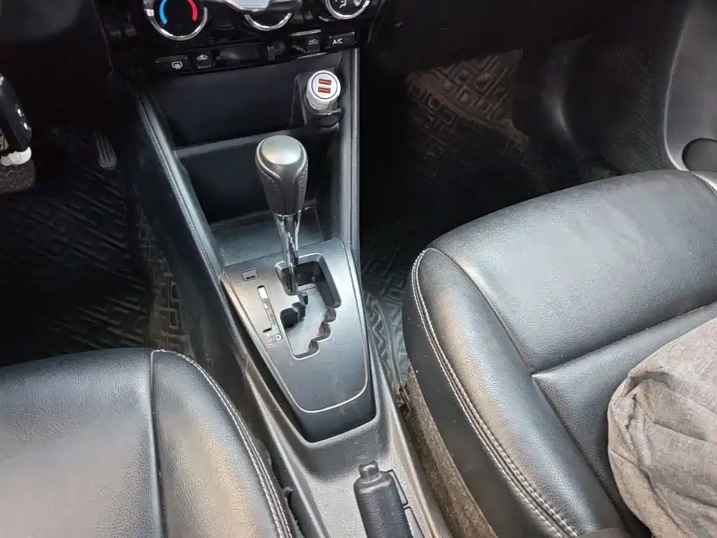 Toyota Vios FS — миниатюра 14