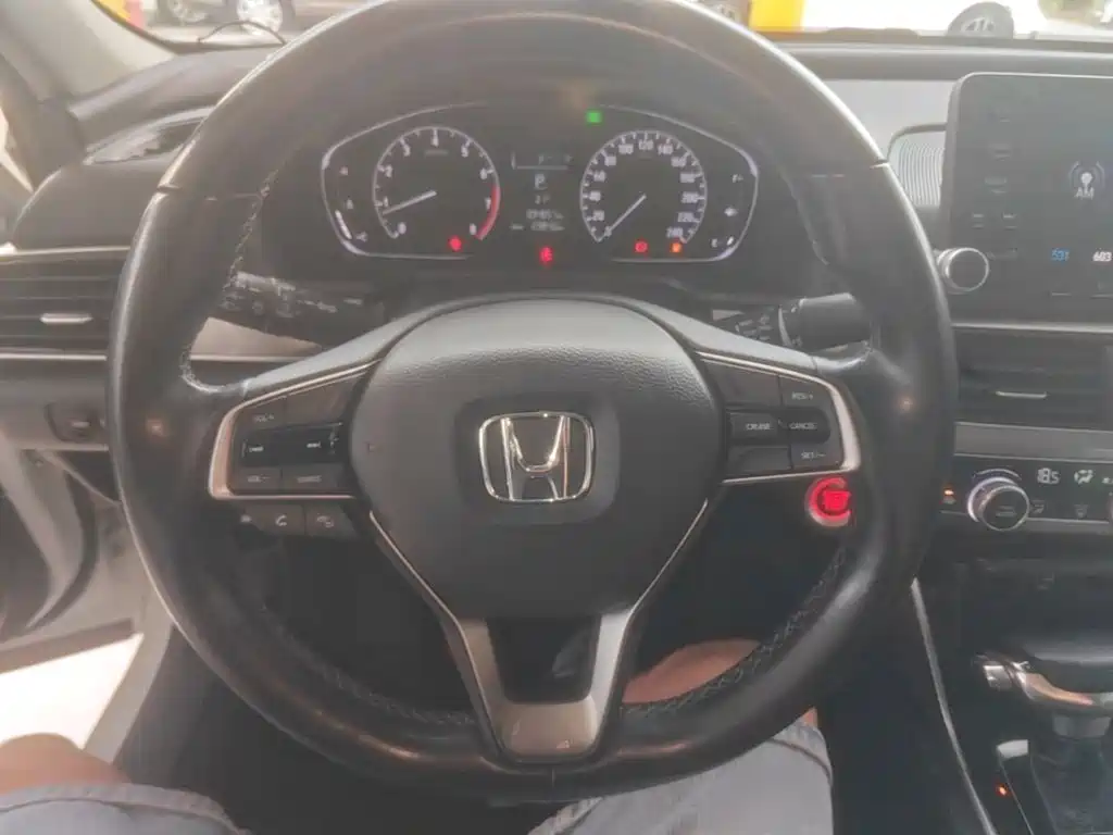 Honda Accord — миниатюра 11