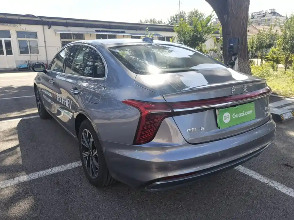 Hongqi Hongqi H5 PHEV — миниатюра 5