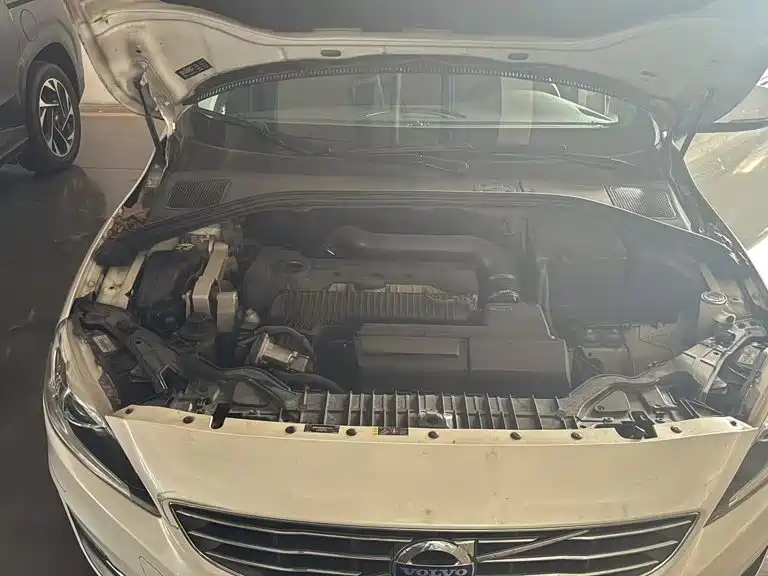 Volvo S60 — миниатюра 22