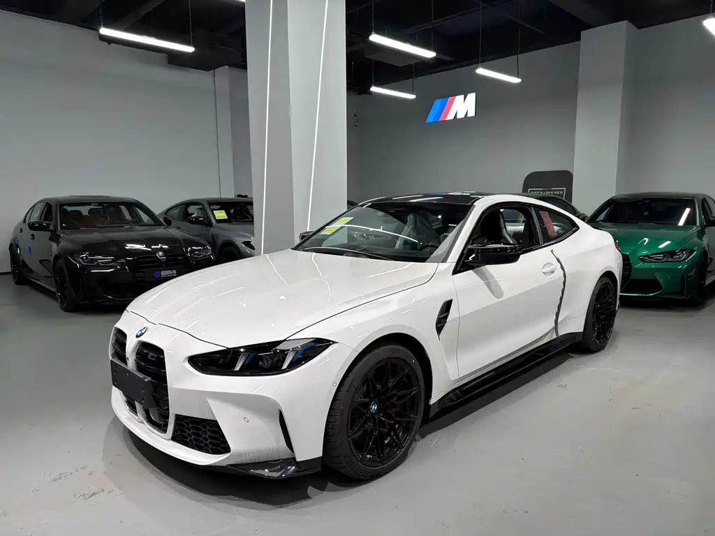 BMW M4 0