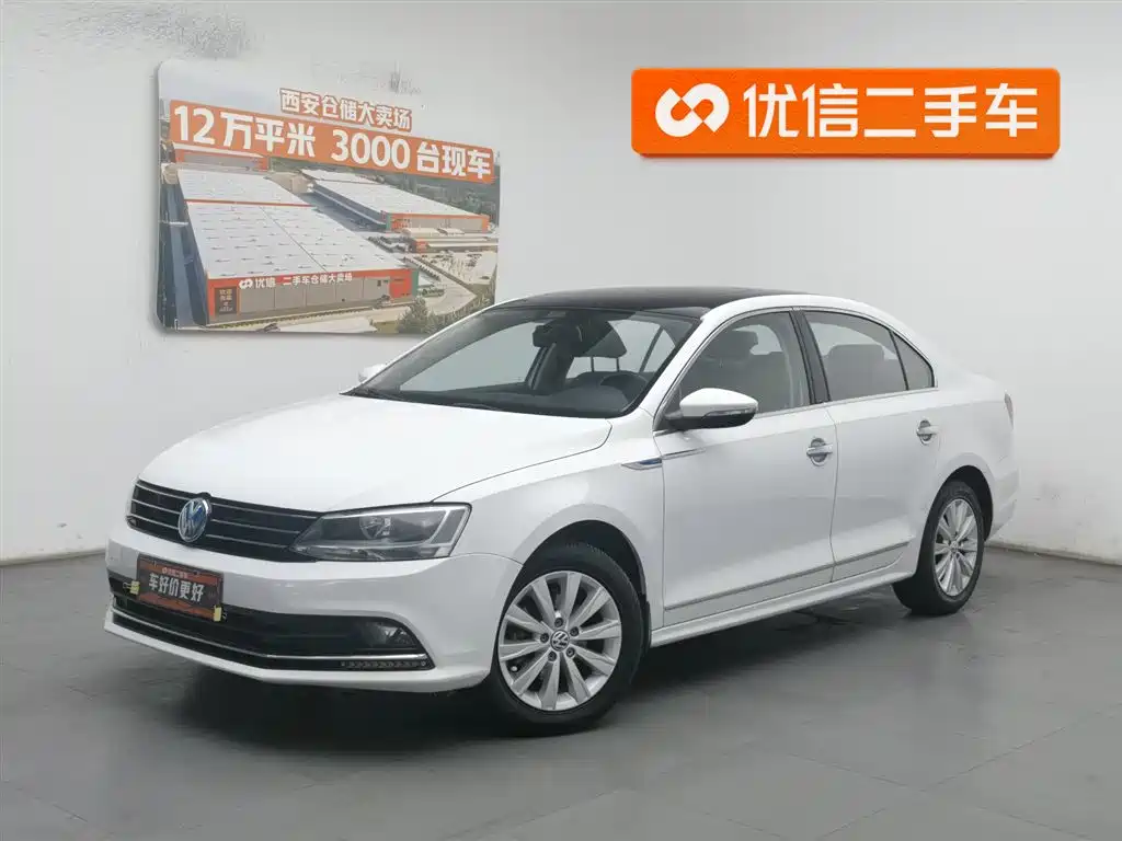 Volkswagen Sagitar 2016