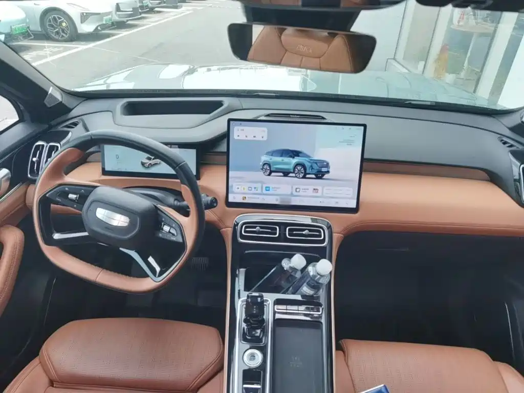Geely Boyue L — миниатюра 14